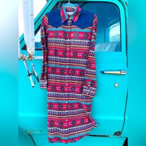 Super fun dress! Never been worn